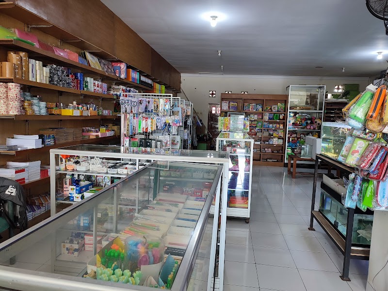 Warung Kopi di Jalan Ir Juanda: Saingan Rival Saat Citimall Datang